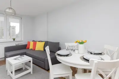 Część wypoczynkowa w obiekcie Apartments Golden Warsaw by Noclegi Renters
