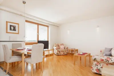 Część wypoczynkowa w obiekcie Apartment Warsaw Wilanowska by Noclegi Renters