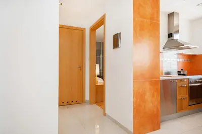 Kuchnia lub aneks kuchenny w obiekcie Apartment Warsaw Wilanowska by Noclegi Renters