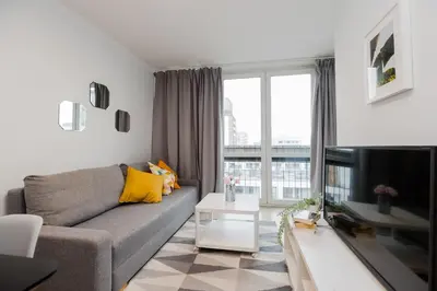 Telewizja i/lub zestaw kina domowego w obiekcie ShortStayPoland Grzybowska (B73)