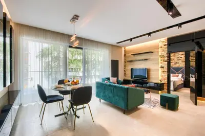 Telewizja i/lub zestaw kina domowego w obiekcie ZLOTA Luxury Apartments