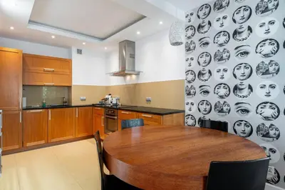 Kuchnia lub aneks kuchenny w obiekcie Superb Czerska Family Apartment With Parking