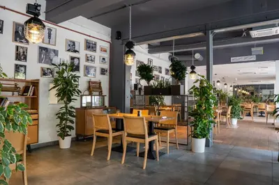 Restauracja lub miejsce do jedzenia w obiekcie Hotel Mokotów