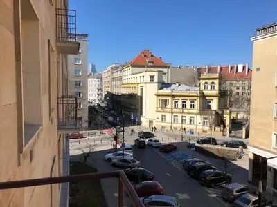Widok na miasto Warszawa z tego apartamentu