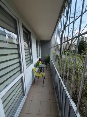 Balkon lub taras w obiekcie Modern Art Kredytowa-Dzieci do lat 7 nie płacą!