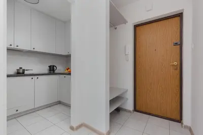 Kuchnia lub aneks kuchenny w obiekcie Apartaments Solec 79 by Noclegi Renters