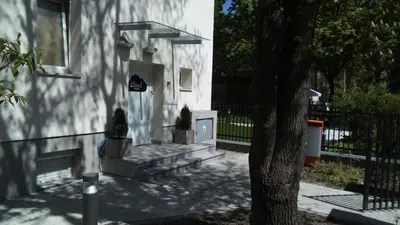 Budynek, w którym mieści się hostel