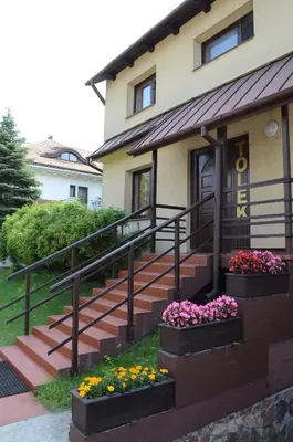 Budynek, w którym mieści się hostel