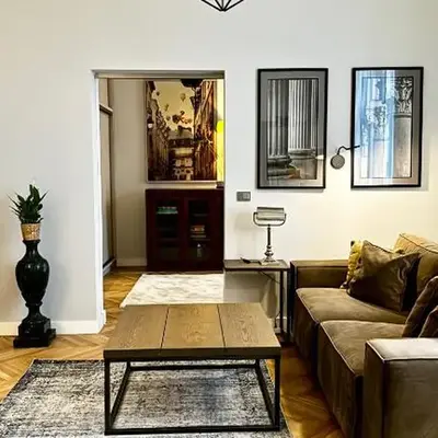 4m high apartment in heart of Warsaw!