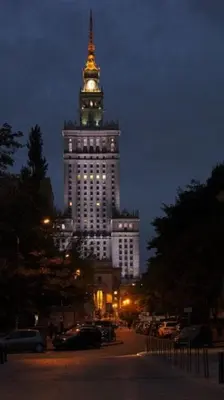 Budynek, w którym mieści się apartament