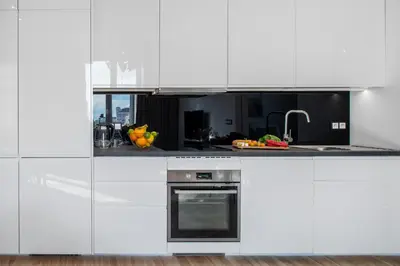 Kuchnia lub aneks kuchenny w obiekcie Marszalkowska Center Serviced Apartments