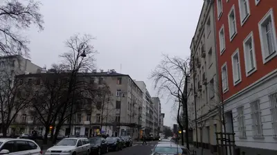 Plan piętra w obiekcie Klimatyczna kawalerka w centrum Warszawy
