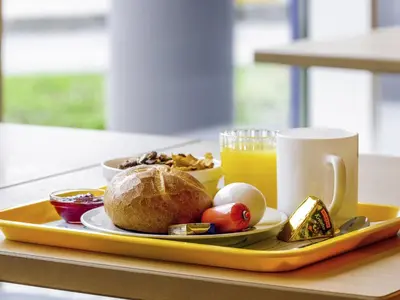Jedzenie w hotelu lub w pobliżu