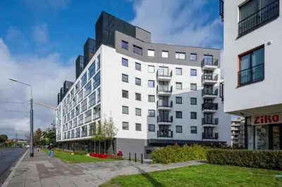 Budynek, w którym mieści się apartament
