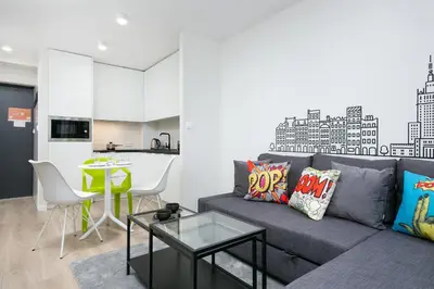 Kuchnia lub aneks kuchenny w obiekcie Warsaw City Center Świętokrzyska & Emilii Plater by Noclegi Renters