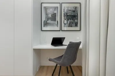 Telewizja i/lub zestaw kina domowego w obiekcie Warsaw City Center Świętokrzyska & Emilii Plater by Noclegi Renters