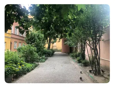 Ogród w obiekcie Studio Apartament Old Town Warsaw