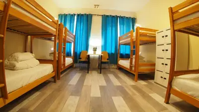 Łóżko lub łóżka w pokoju w obiekcie Chmielna 5 Rooms & Apartments