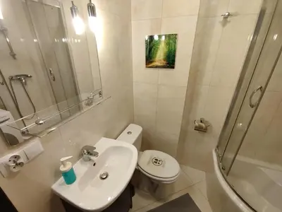 Łazienka w obiekcie Top Apartamenty Centrum - Metro Rondo ONZ