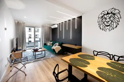 Część wypoczynkowa w obiekcie P&O Serviced Apartments Group Komputerowa