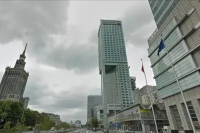 Widok na miasto Warszawa z tego apartamentu