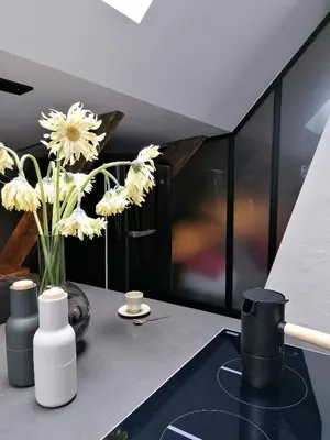 Plan piętra w obiekcie Mystictone - loft in the heart of Warsaw - Nowy Świat ROOMTONES