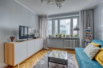 Telewizja i/lub zestaw kina domowego w obiekcie WeLive - Center, E.Plater 55
