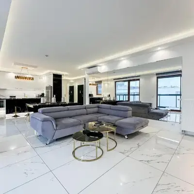 Karolkowa 28A - Luminous Apartment with Balcony by Renters Prestige