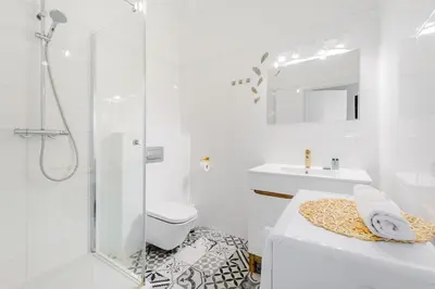 Łazienka w obiekcie ShortStayPoland Plac Mirowski