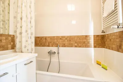 Łazienka w obiekcie Krasińskiego Żoliborz Stylish Apartment by BookingHost