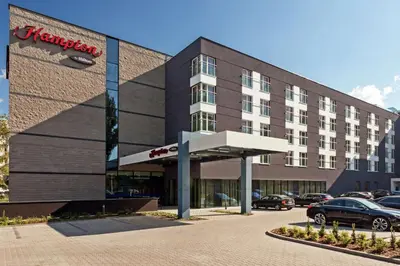 Budynek, w którym mieści się hotel