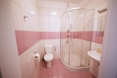 Łazienka w obiekcie eMKa Hostel