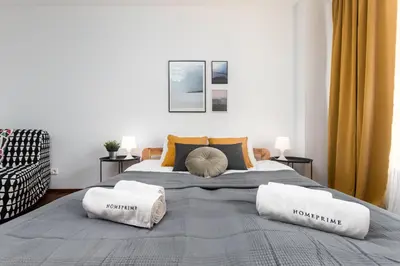 Łóżko lub łóżka w pokoju w obiekcie Bukowińska 22 by Homeprime