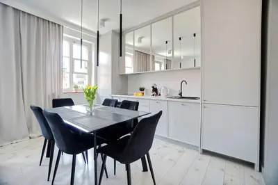 Kuchnia lub aneks kuchenny w obiekcie Warsaw Premium Apartments Old Town