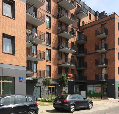 Budynek, w którym mieści się apartament