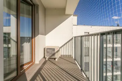 Balkon lub taras w obiekcie RentPlanet - Apartamenty Wolska