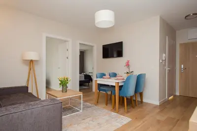 Telewizja i/lub zestaw kina domowego w obiekcie ShortStayPoland Apartamenty