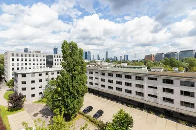 Budynek, w którym mieści się apartament