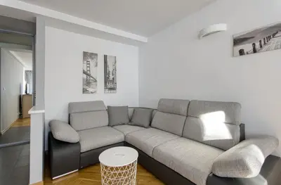 Część wypoczynkowa w obiekcie aleja 3 maja 7B by Homeprime