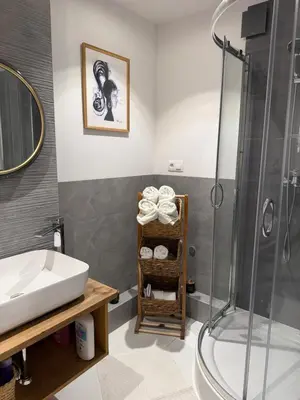 Łazienka w obiekcie Apartament Centrum Warszawy Al Jerozolimskie