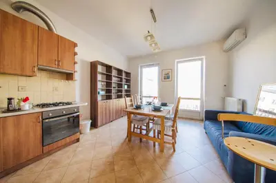 Kuchnia lub aneks kuchenny w obiekcie Apartment Metro Politechnika