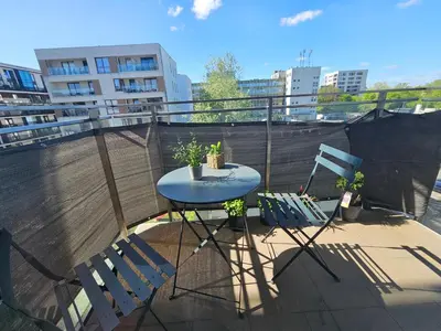 Balkon lub taras w obiekcie FIRST -- Green Żoliborz Apartment 4