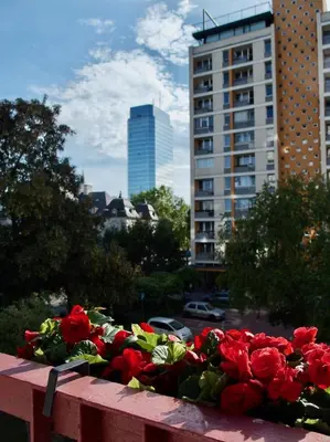 Budynek, w którym mieści się apartament