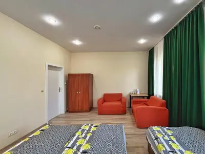 Część wypoczynkowa w obiekcie Fry House Hostel - 15min to Dworzec Zachodni, 5min to Klub Progresja