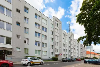 Budynek, w którym mieści się apartament