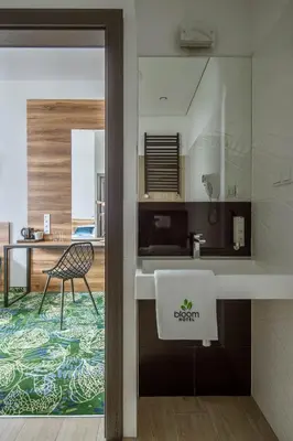 Kuchnia lub aneks kuchenny w obiekcie Bloom Hotel Airport Okęcie