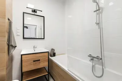 Łazienka w obiekcie SuperApart Stalowa 39 Modern Unit with Kitchen & Wifi