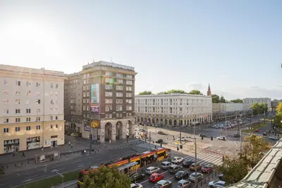 Widok na miasto Warszawa z tego apartamentu