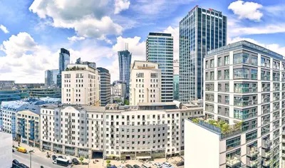 Widok na miasto Warszawa z tego apartamentu