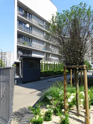 Budynek, w którym mieści się apartament